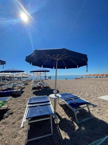 Trilo coppo con spiaggia inclusa