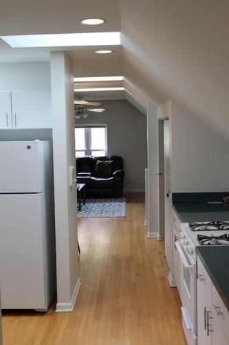 Lincoln Park Living - 3 Queen Beds - Sleeps 6 in Chicago, USA
