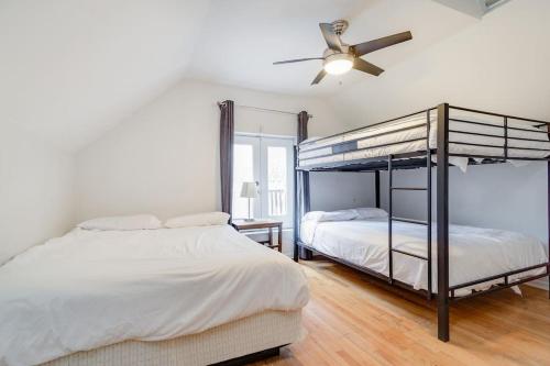 Lincoln Park Living - 3 Queen Beds - Sleeps 6 in Lincoln Park
