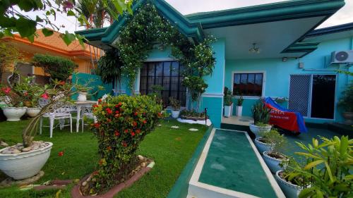 المنظر الخارجي, Affordable Spacious Bedroom & Bathroom near DVO Airport in كابانتيان