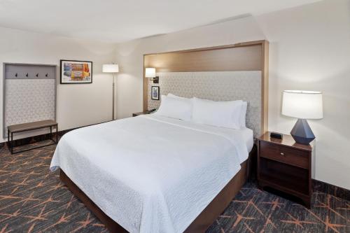 Holiday Inn Chicago/Oak Brook, an IHG Hotel in Oakbrook Terrace, USA