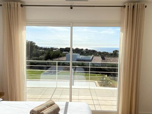 A környék, Villa d'exception piscine privée et vue mer (Villa d'exception piscine privee et vue mer) in Le Jas des Amandiers