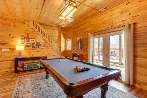 Kid-Friendly Morganton Gem 10 Mi to Blue Ridge! in Morganton, USA