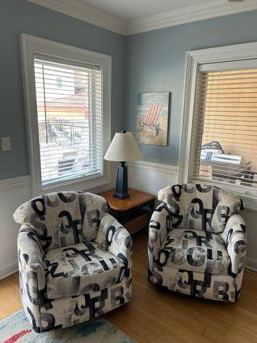 Unique 3BR, 1 of 5 Condos w/Huge Poolside Patio, Steps to Beach & Pier, Gated Unique 3BR, 1 of 5 Condos w/Huge Poolside Patio, Steps to Beach & Pier, Gated