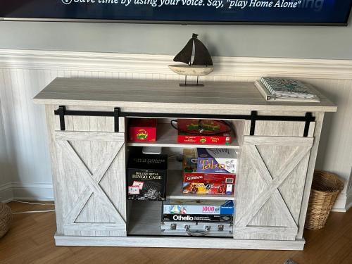 Unique 3BR, 1 of 5 Condos w/Huge Poolside Patio, Steps to Beach & Pier, Gated Unique 3BR, 1 of 5 Condos w/Huge Poolside Patio, Steps to Beach & Pier, Gated