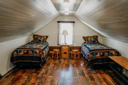 Creekside Ponderosa - image 8