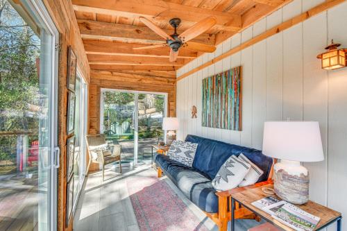 Classy Clayton Home with Views Less Than 1 Mi to Dtwn! - image 12
