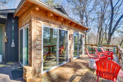 Classy Clayton Home with Views Less Than 1 Mi to Dtwn! - image 5