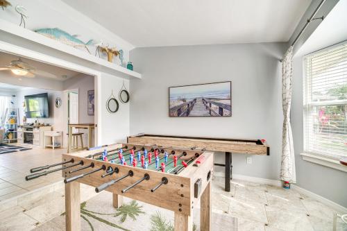Sebastien Home with Pool and Gazebo - 8 Mi to Beaches! in Sebastian, USA