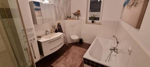 Zuhanyzó, Ferienwohnung Maasch in Schwedt/Oder