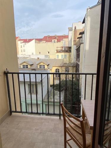 Vitkova apartment with balcony - image 7