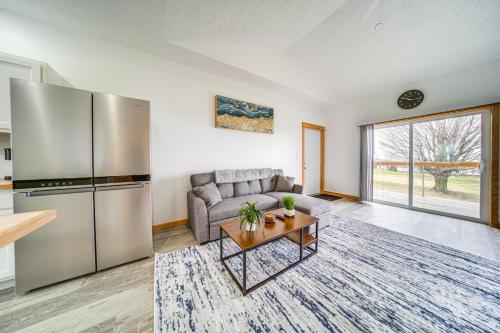 Welcoming Erie Condo with Golf and Lake Views! in Erie, USA