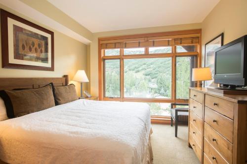 Capitol Peak Lodge - CoralTree Residence Collection