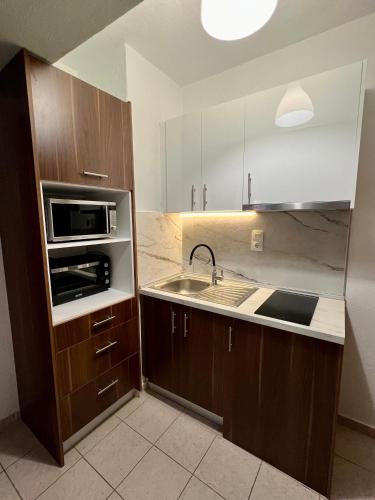 Sapphire View SKG 3