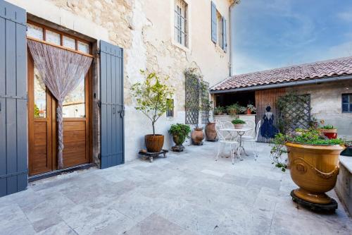 Vintage residence with terrace in Avignon - Welkeys