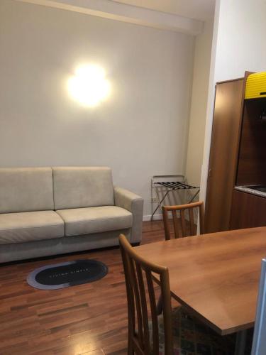 ALMA Rooms Appia, Roma (foto 8)
