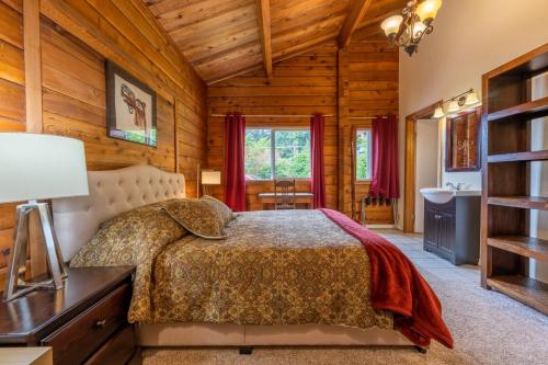 Accommodation in Regional District of Mount Waddington
