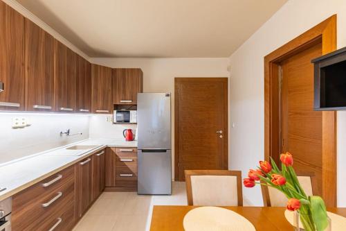 Urban Haven: Blissful Living in Central Bratislava, Bratislava (photo 10)