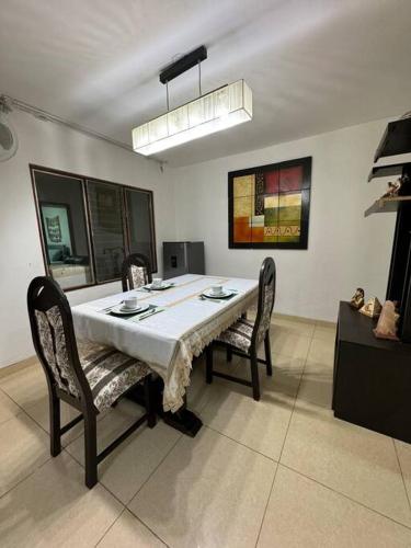 Lindo y Acogedor Dpto. Centro Histórico - 105 M2
