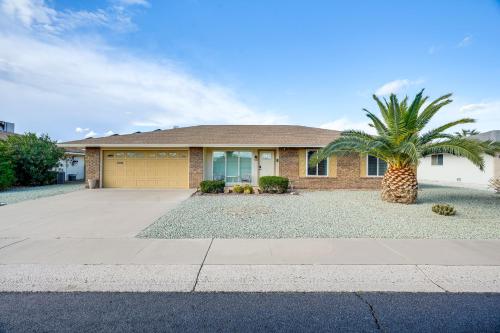 Sun Valley Home with Screened Porch and Gas Grill!