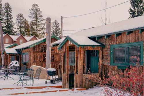 Loose Moose cabin 9 @ Grand Lake Village - 1 block to lake