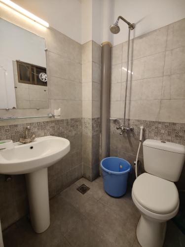 2 Bedrooms Presidential Apartment-HS Apartment - image 5