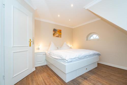 Holiday Home image 10