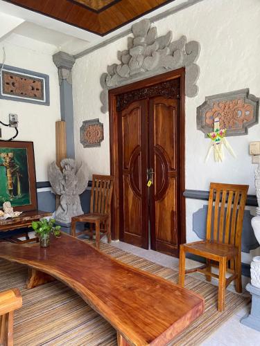 Balcony/terrace, Bagus Homestay in Padang Bai