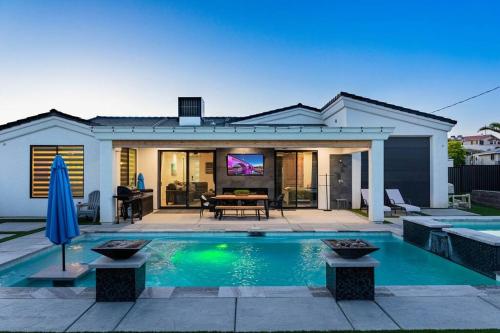 Lake Daze Pool Spa Games