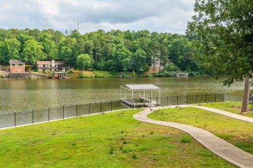 Lake Livin in Hot Springs, USA