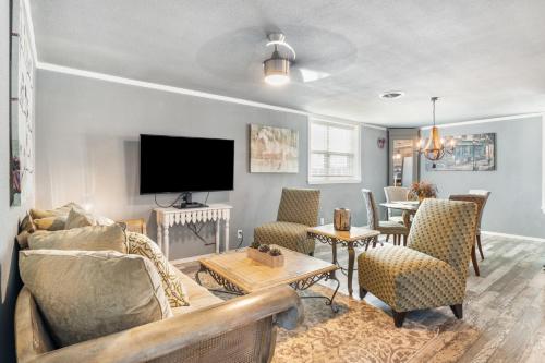 Salt Block - French Country Suite 6 in Bandera, USA