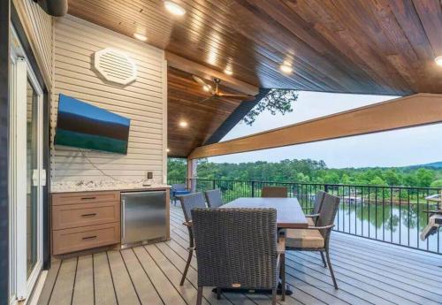Ridgeview Haven in Hot Springs, USA