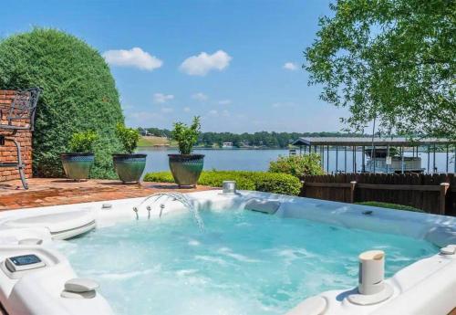 The Villa in Hot Springs, USA