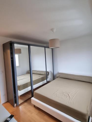 Bel appartement refait à neuf - Location saisonnière - Rosny-sous-Bois