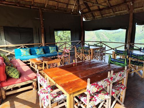Facilities, Mwamba Kelele Lodge in Fort Portal