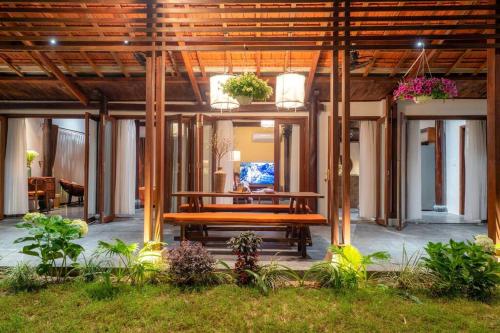 Surf Villa in An Bang beach Hoi An - image 4