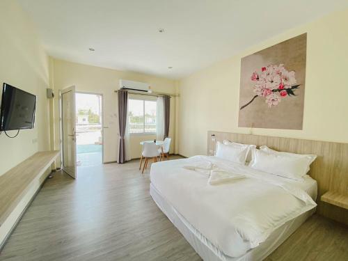 แอท เปรม แอนด์ จันทร์ รีสอร์ต (at Pream and Chan resort) in เสม็ด