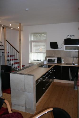 บริการและสิ่งอำนวยความสะดวก, เฟรีนโวนุง อัม คูร์พาร์ค (Ferienwohnung am Kurpark) in บาด นีนดอร์ฟ