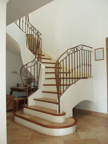 Chambre d'hôtes La Bastide des Eucalyptus - image 14