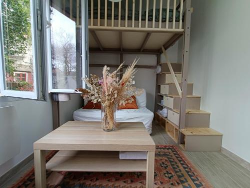 Charming Tiny house with quiet garden, 15min from Paris