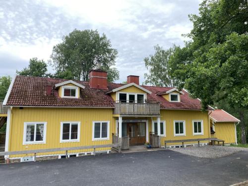 Lövhults Vandrarhem - Accommodation - Nässjö
