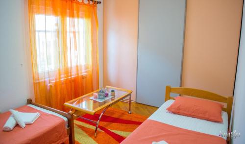 Spacious apartment overlooking Mostar