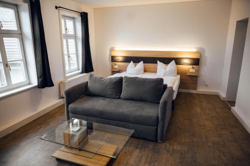 One-Bedroom Suite image 5