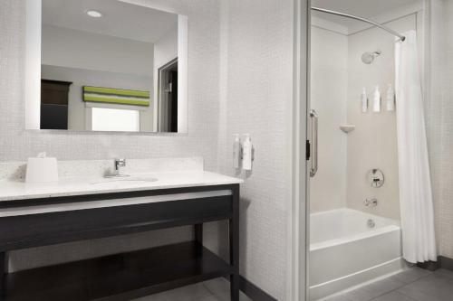 2 bedrooms, 2 beds