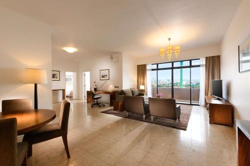 2 bedrooms, 2 beds