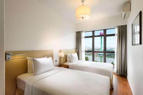 3 bedrooms, 3 beds