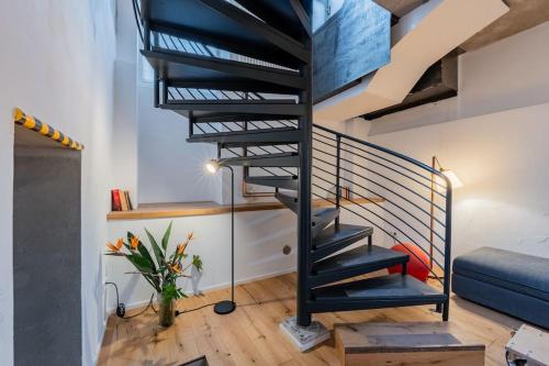 Architecture Apartment in Kreuzberg, Berlino (foto 4)