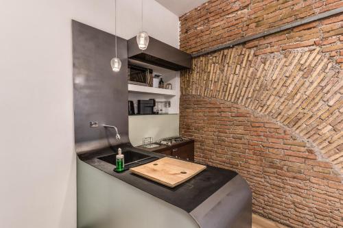 Suite San Calisto Trastevere - by romanhouseit, Řím (fotografie 10)