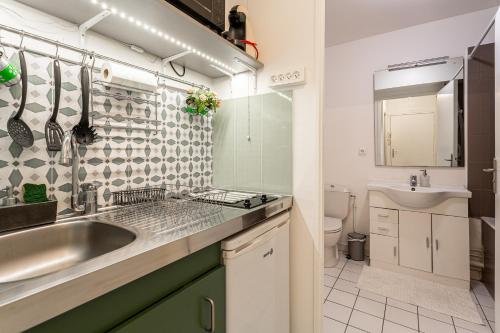 Studio calme et accueillant Metro Charonne Paris - image 14