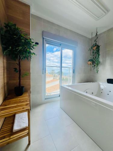 Hot tub, Apto. Burbujas - Marenia´s Dream in Almadrava